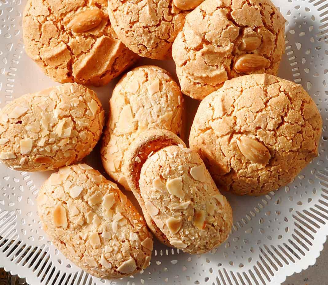 Almond chewy treats